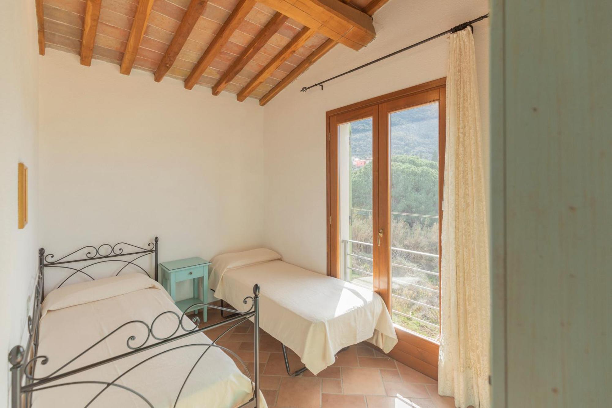 Holiday home Mandorlo E Melograno By Helloelba La Guardia