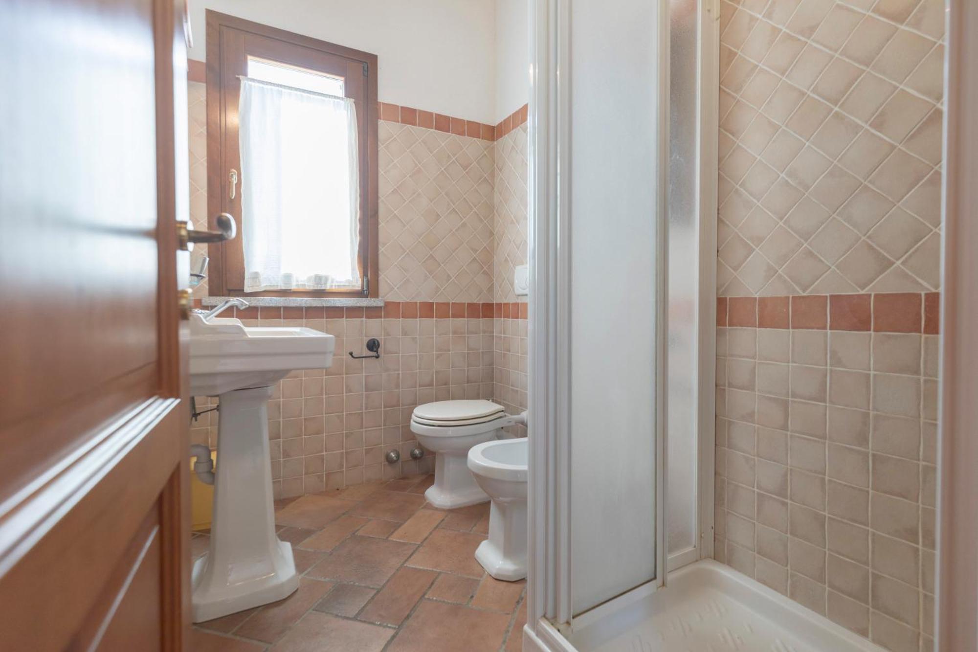 Holiday home Mandorlo E Melograno By Helloelba La Guardia